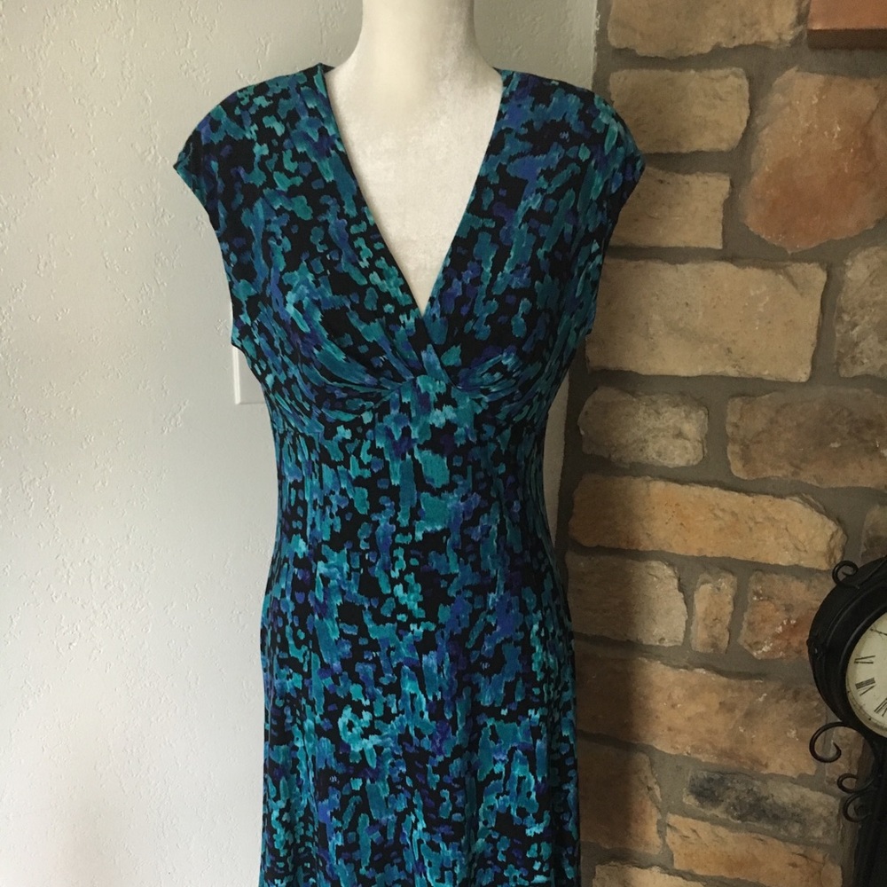 Green/blue/black cap sleeve dress